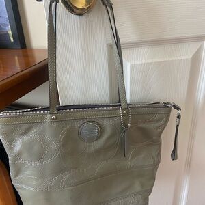 Coach GrayTote Bag